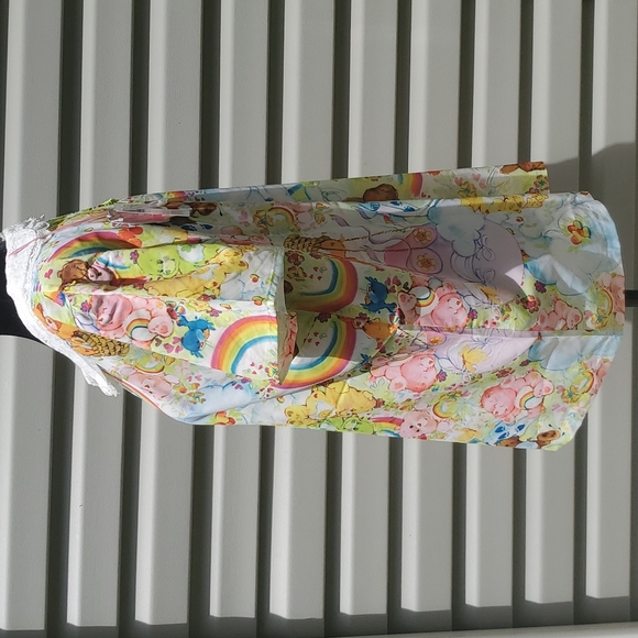 Carebear spring fling blouse Iron Fist - Picture 5 of 9